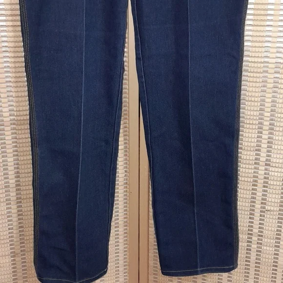 Braxton Jeans - Picture 3 of 8